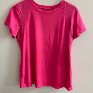 Danskin Now Pink Mesh Inset T Shirt Size Medium